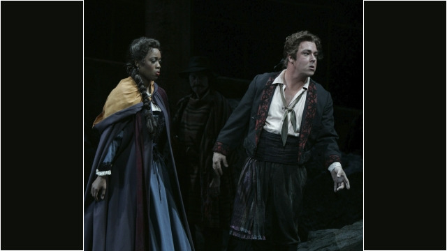 Carmen - New York City Opera;
Robert Breault as Don Jose, Kate Aldrich as Carmen Carmen New York City Opera